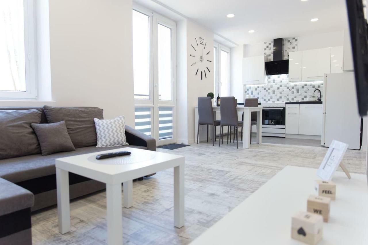 Md Apartment Top Location City Center Белосток Экстерьер фото